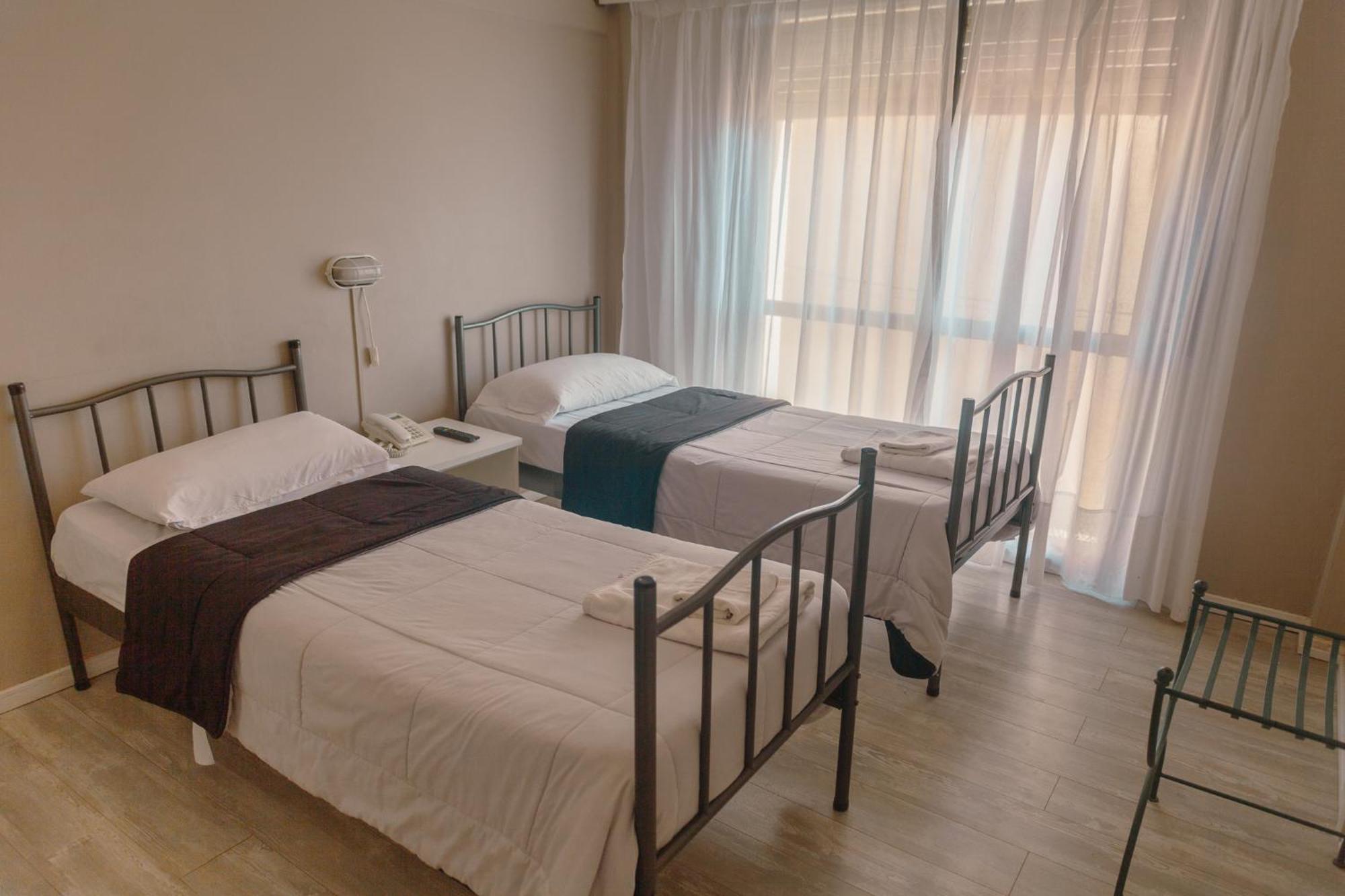 Rayentray Hotel 2*